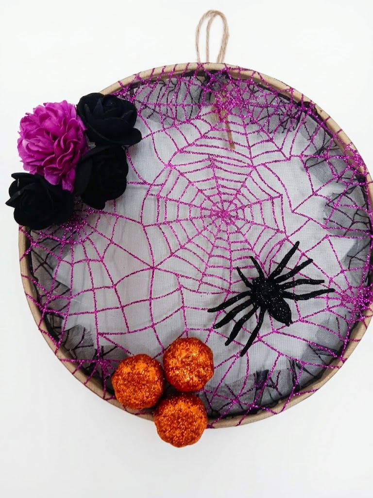Handmade Glitter Spiderweb Embroidery Hoop Wreath – Gothic Halloween Wall Decor