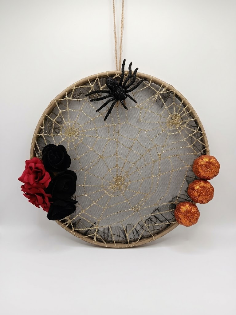 Handmade Glitter Spiderweb Embroidery Hoop Wreath – Gothic Halloween Wall Decor